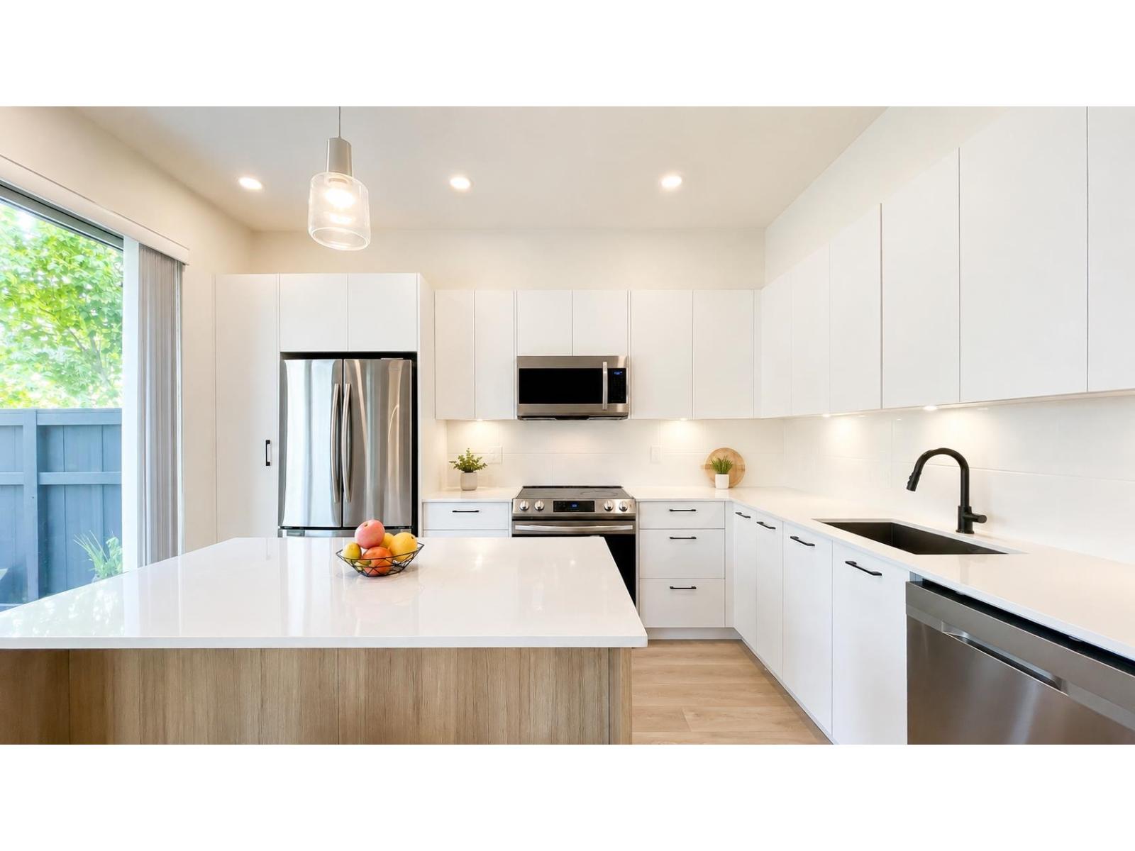 18 15235 Sitka Drive, Surrey, British Columbia  V3S 0A9 - Photo 10 - R3140756