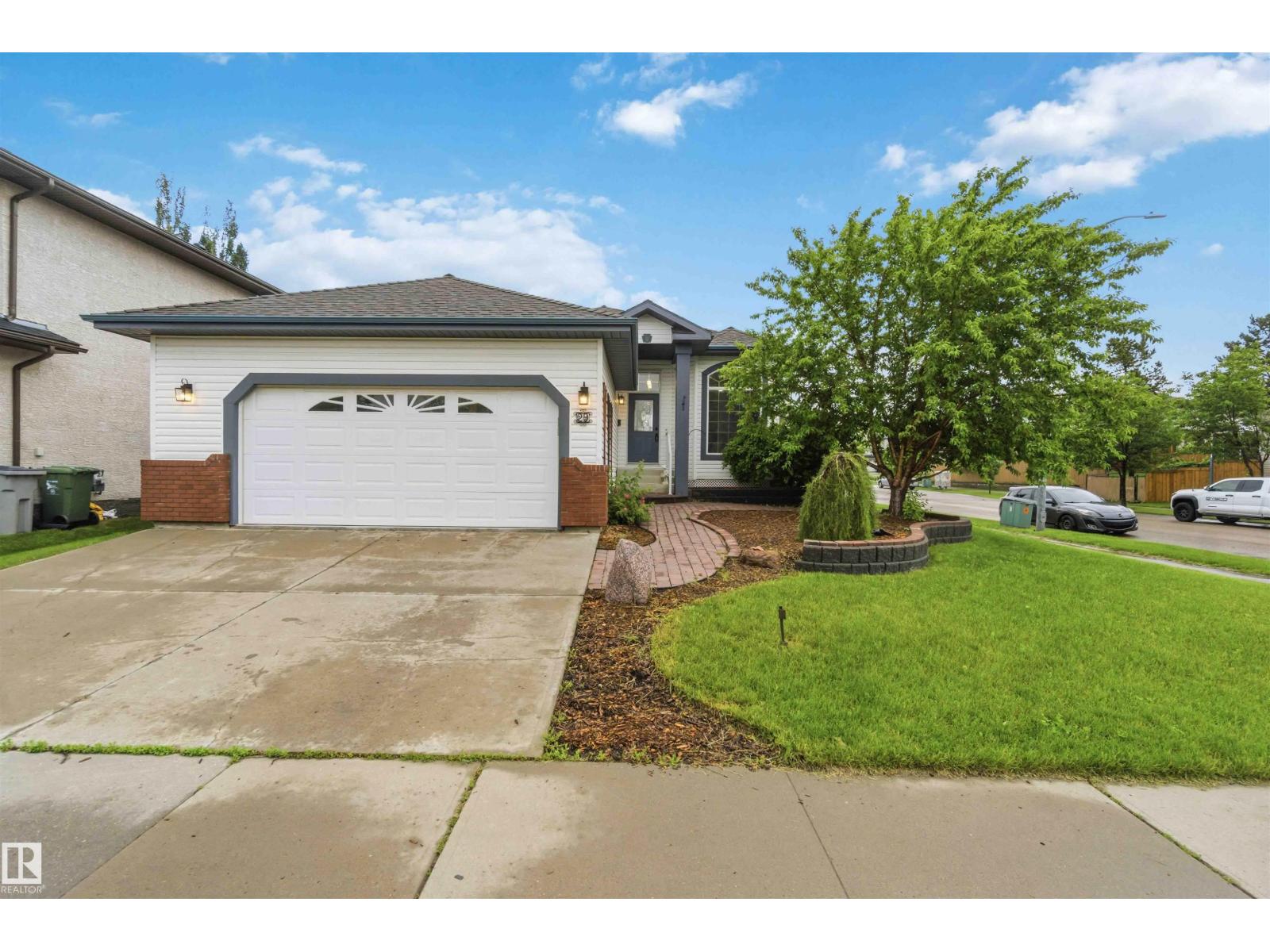 29 Rue Bouchard, Beaumont, Alberta  T4X 1R5 - Photo 2 - E4496124