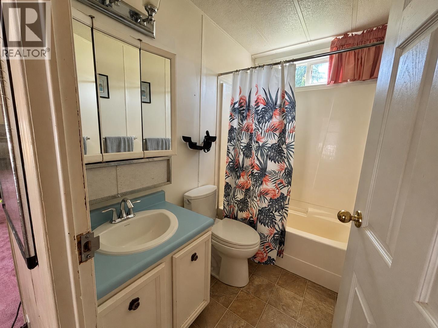 57 4496 Sunshine Coast Highway, Sechelt, British Columbia  V7Z 0C3 - Photo 11 - R3141025
