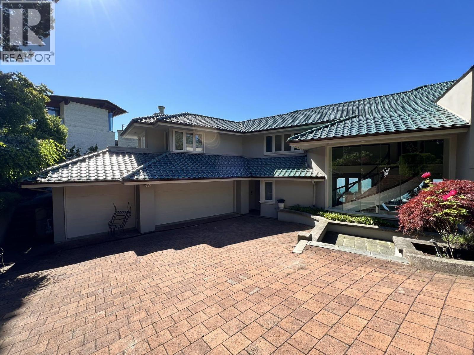 1538 Chippendale Court, West Vancouver, British Columbia  V7S 3G6 - Photo 3 - R3141031
