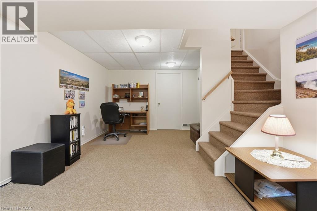 44 Forestview Drive, Dundas, Ontario  L9H 6M8 - Photo 32 - 40843264