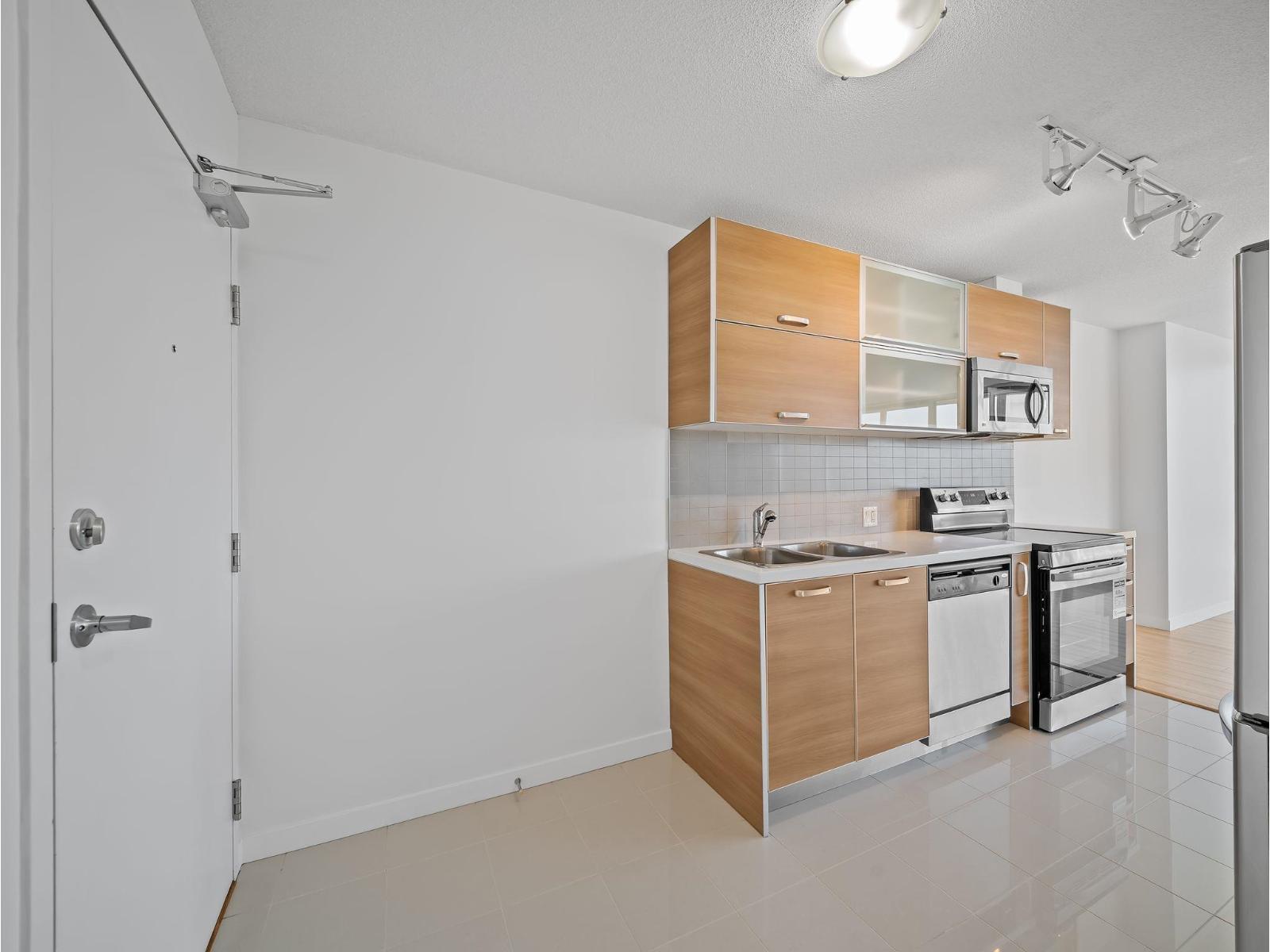 3305 13688 100 Avenue, Surrey, British Columbia  V3T 0G5 - Photo 3 - R3141078