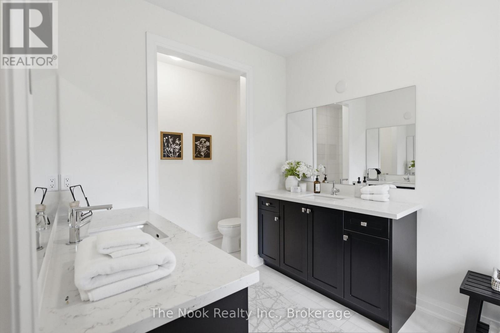 32 Priory Drive, Whitby, Ontario  L1P 0L1 - Photo 33 - E13503050