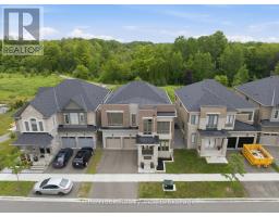 32 PRIORY DRIVE, Whitby, Ontario