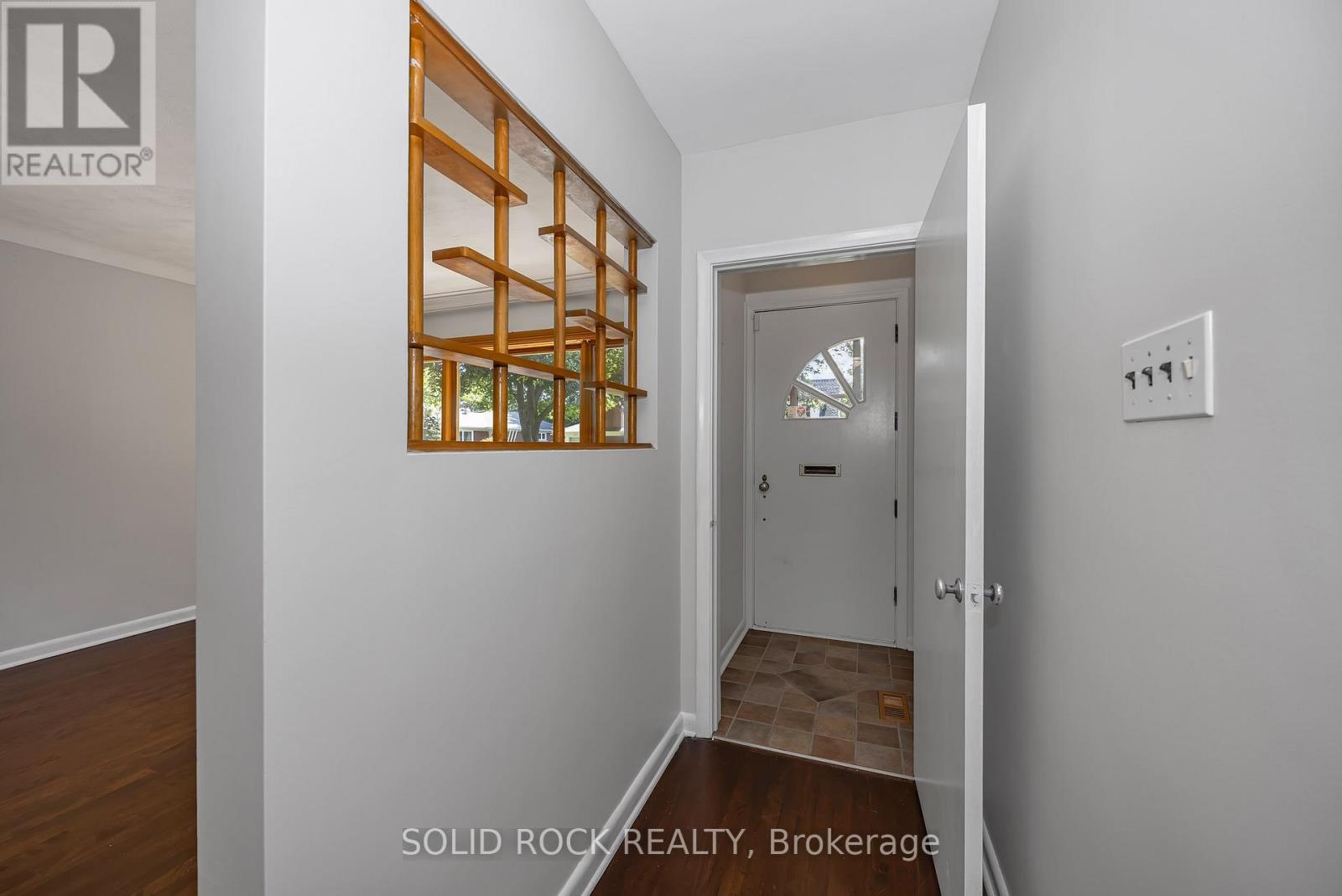 1235 Major Street, Ottawa, Ontario  K2C 2S3 - Photo 7 - X13503062