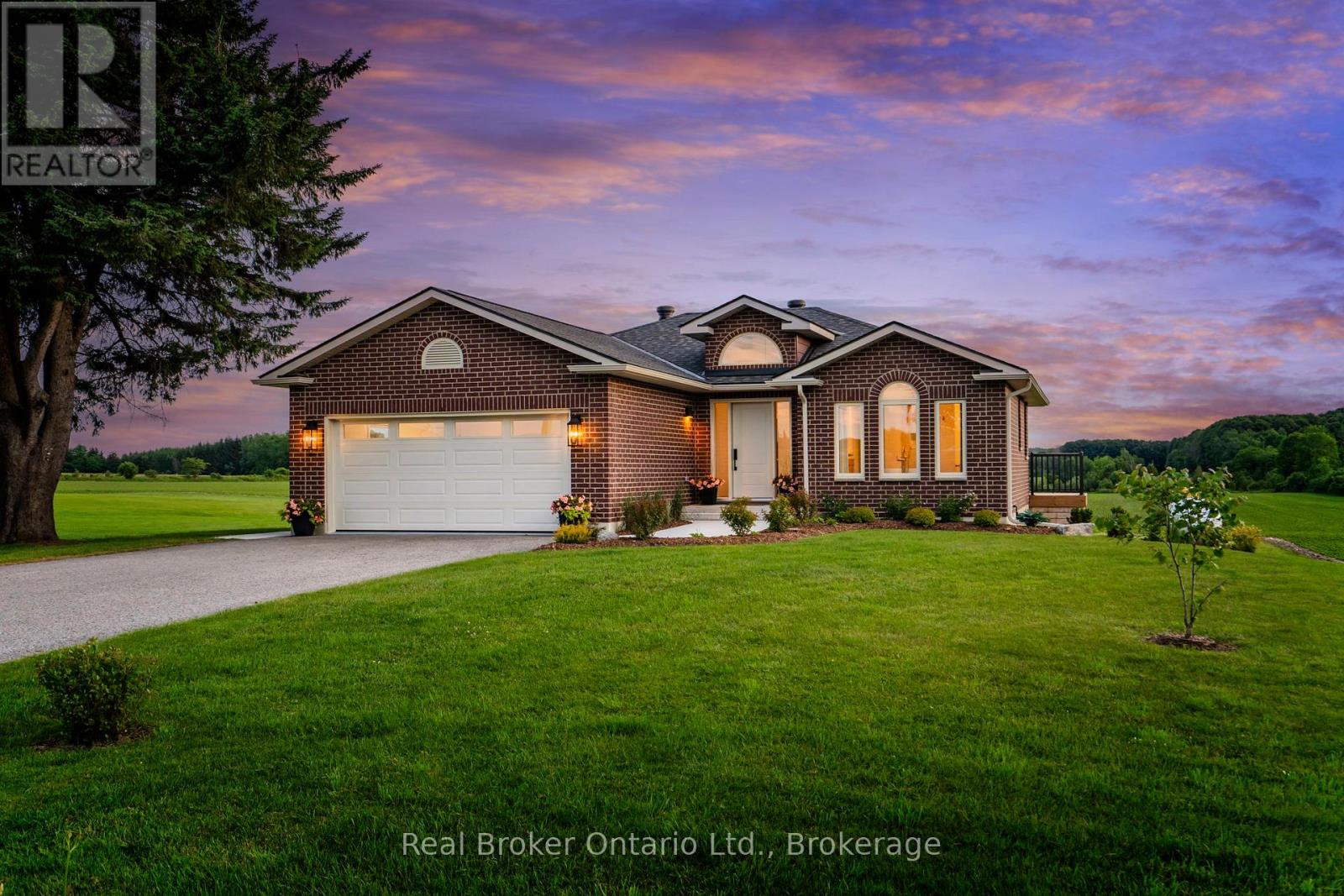 930 Marshall Road, Tiny, Ontario  L0K 2E1 - Photo 2 - S13503064