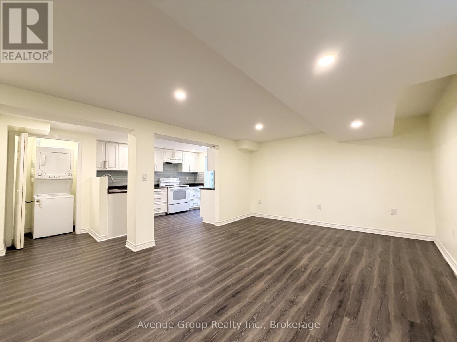 LOWER - 116 PINDAR CRESCENT, Toronto, Ontario