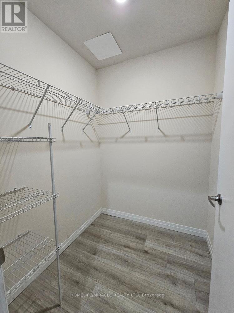 101 - 2152 Lawrence Avenue, Toronto, Ontario  M1R 0B5 - Photo 10 - E13503044