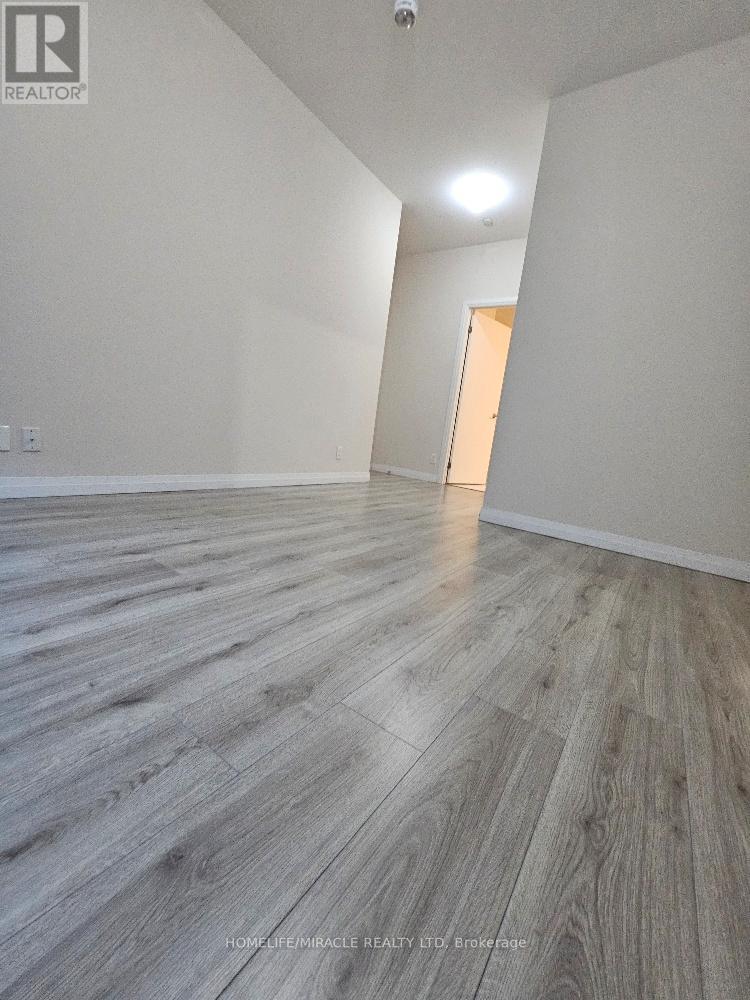 101 - 2152 Lawrence Avenue, Toronto, Ontario  M1R 0B5 - Photo 13 - E13503044