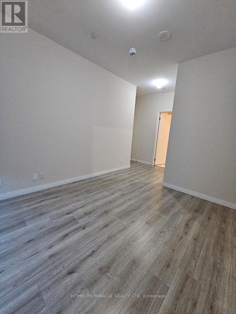 101 - 2152 Lawrence Avenue, Toronto, Ontario  M1R 0B5 - Photo 16 - E13503044