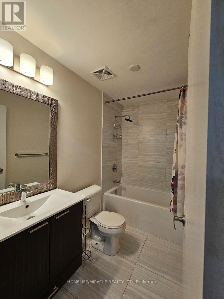 101 - 2152 Lawrence Avenue, Toronto, Ontario  M1R 0B5 - Photo 18 - E13503044
