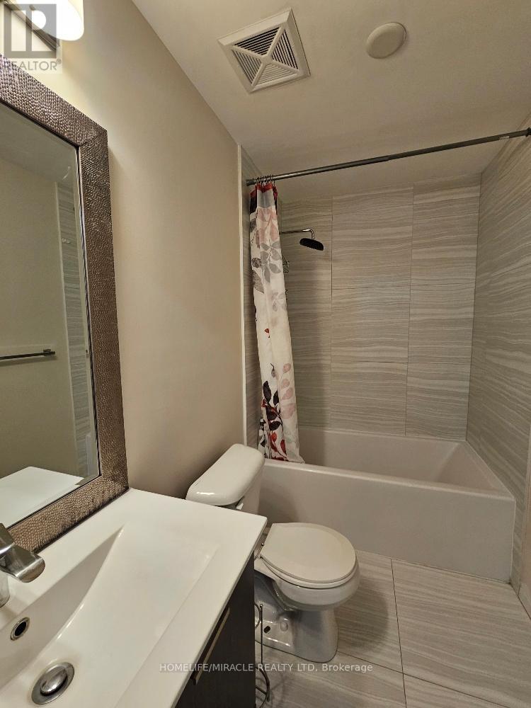 101 - 2152 Lawrence Avenue, Toronto, Ontario  M1R 0B5 - Photo 23 - E13503044