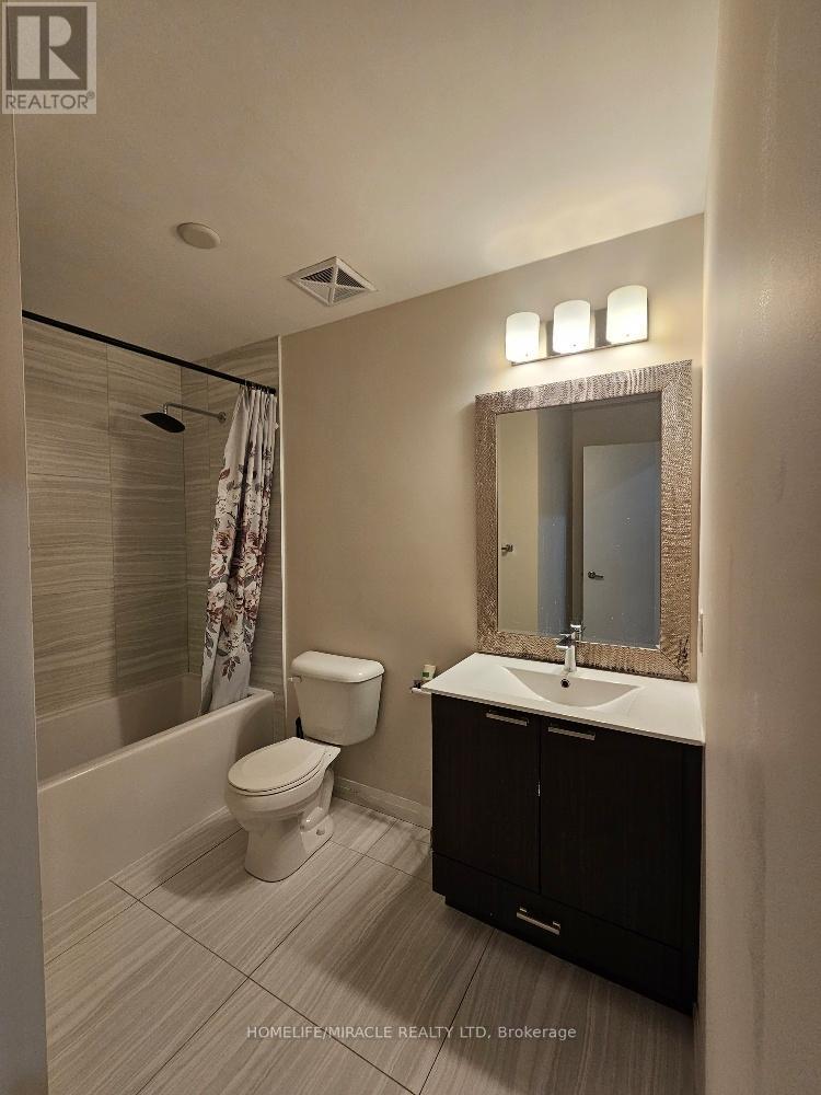 101 - 2152 Lawrence Avenue, Toronto, Ontario  M1R 0B5 - Photo 26 - E13503044