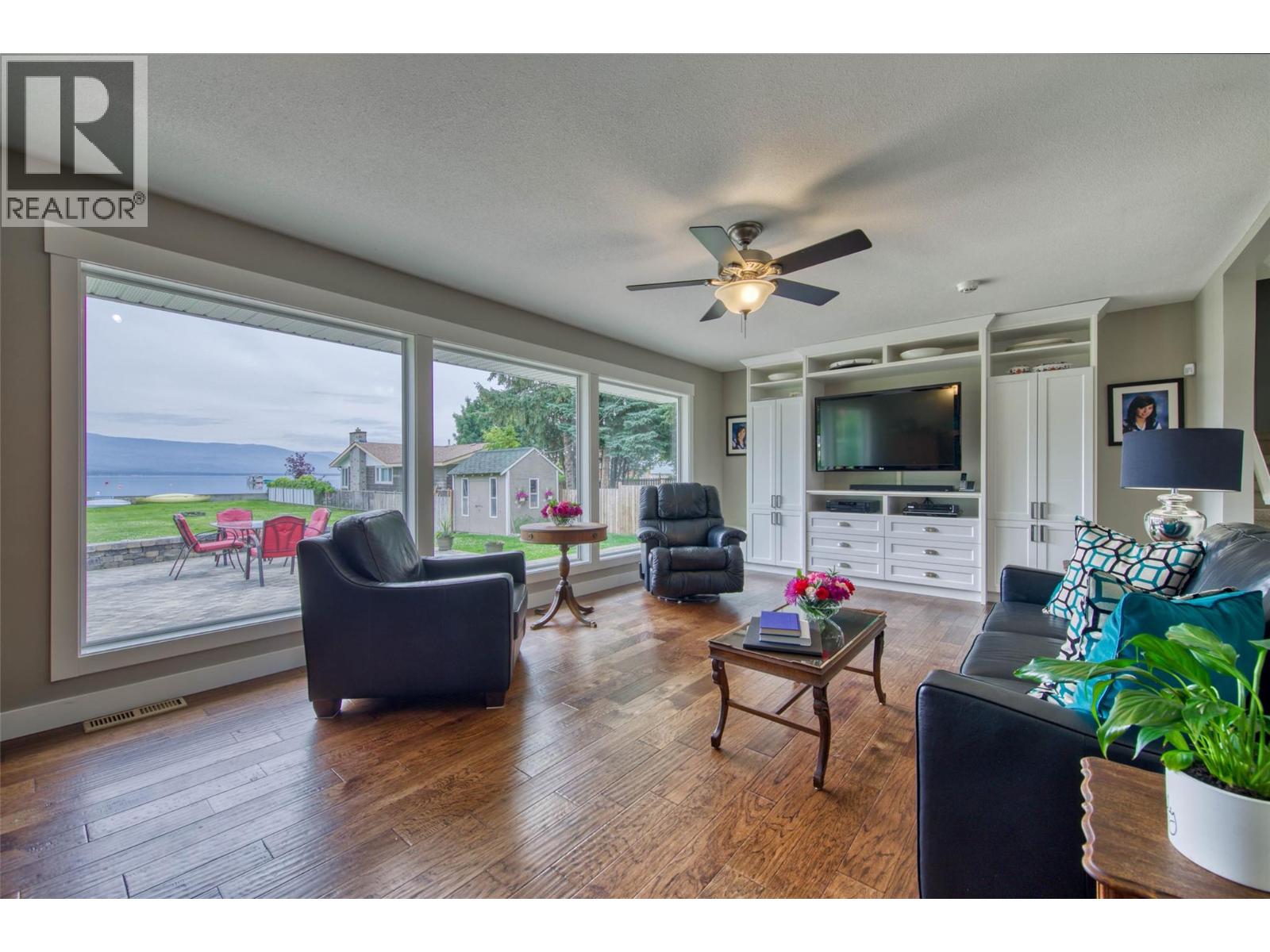 329 & 331 Lakeshore Drive, Chase, British Columbia  V0E 1M0 - Photo 13 - 10393092