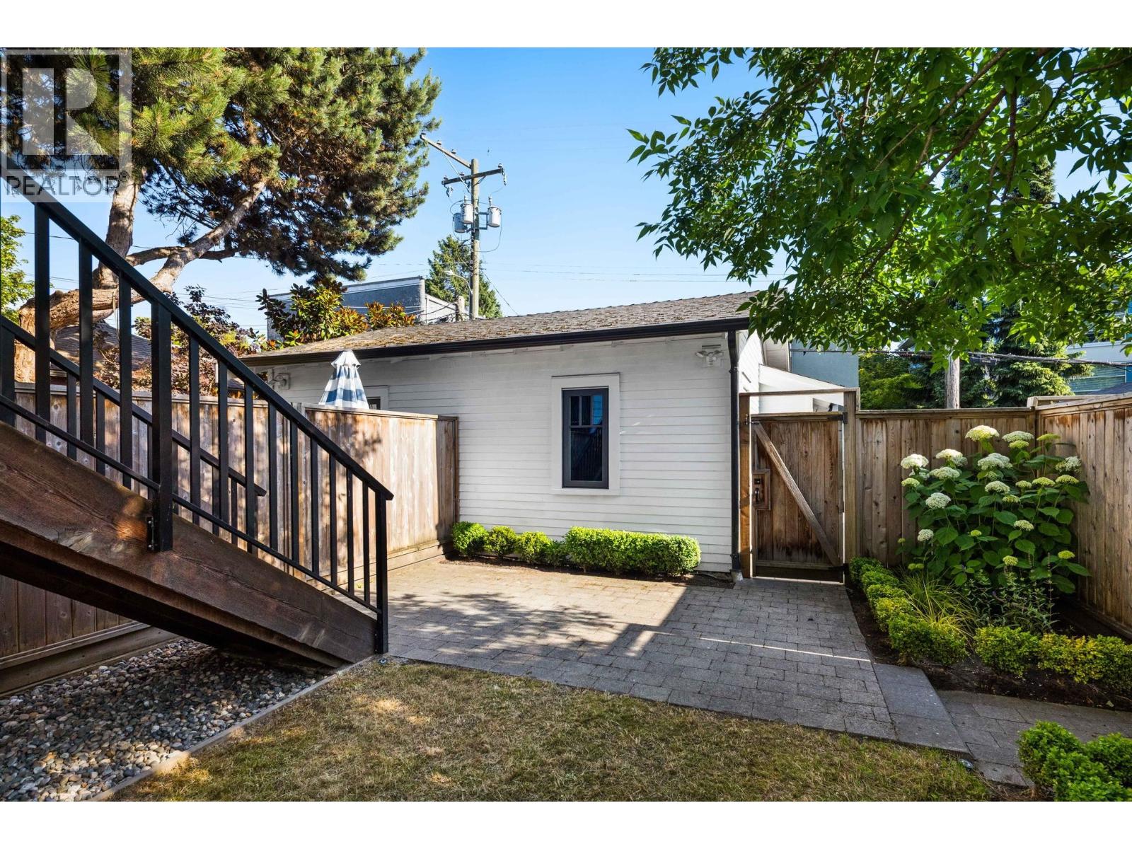 2518 W 3rd Avenue, Vancouver, British Columbia  V6K 1M1 - Photo 30 - R3140978