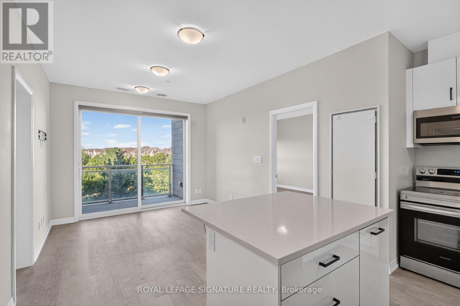 206 - 3265 Carding Mill Trail, Oakville, Ontario  L6M 1S1 - Photo 3 - W13451498