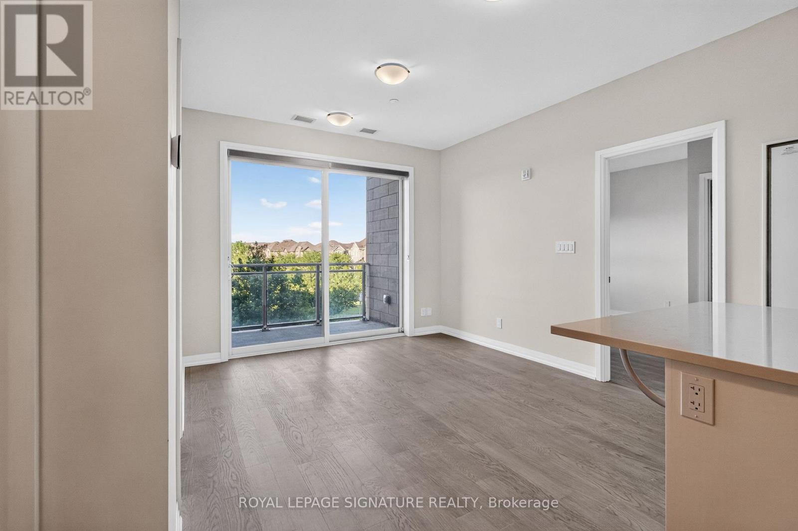 206 - 3265 Carding Mill Trail, Oakville, Ontario  L6M 1S1 - Photo 4 - W13451498