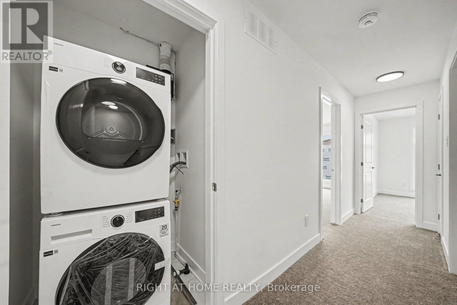 Building 1, Unit 205l - 1055 Cedar Creek Drive, Ottawa, Ontario  K1X 0G3 - Photo 16 - X13503112