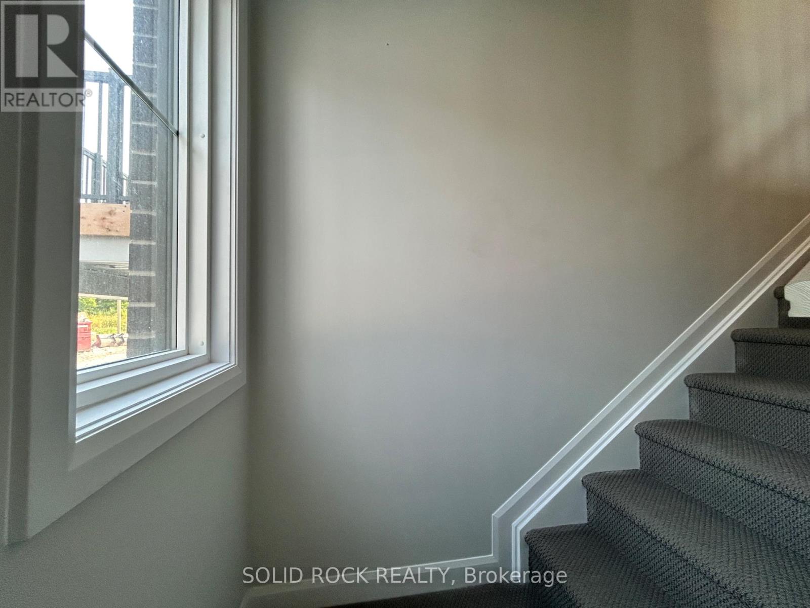 501 Woodlily Private, Ottawa, Ontario  K2T 0R8 - Photo 7 - X13503116