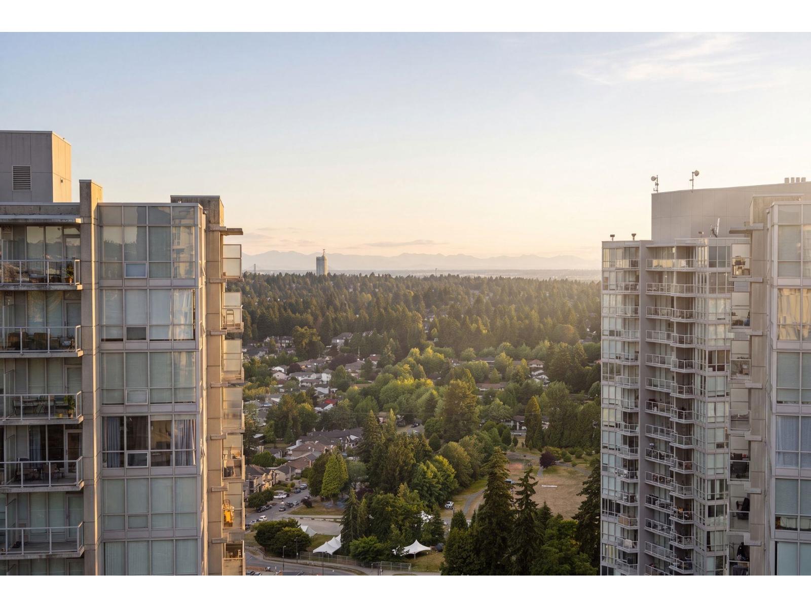 4206 13696 100 Avenue, Surrey, British Columbia  V3T 0L5 - Photo 17 - R3141117