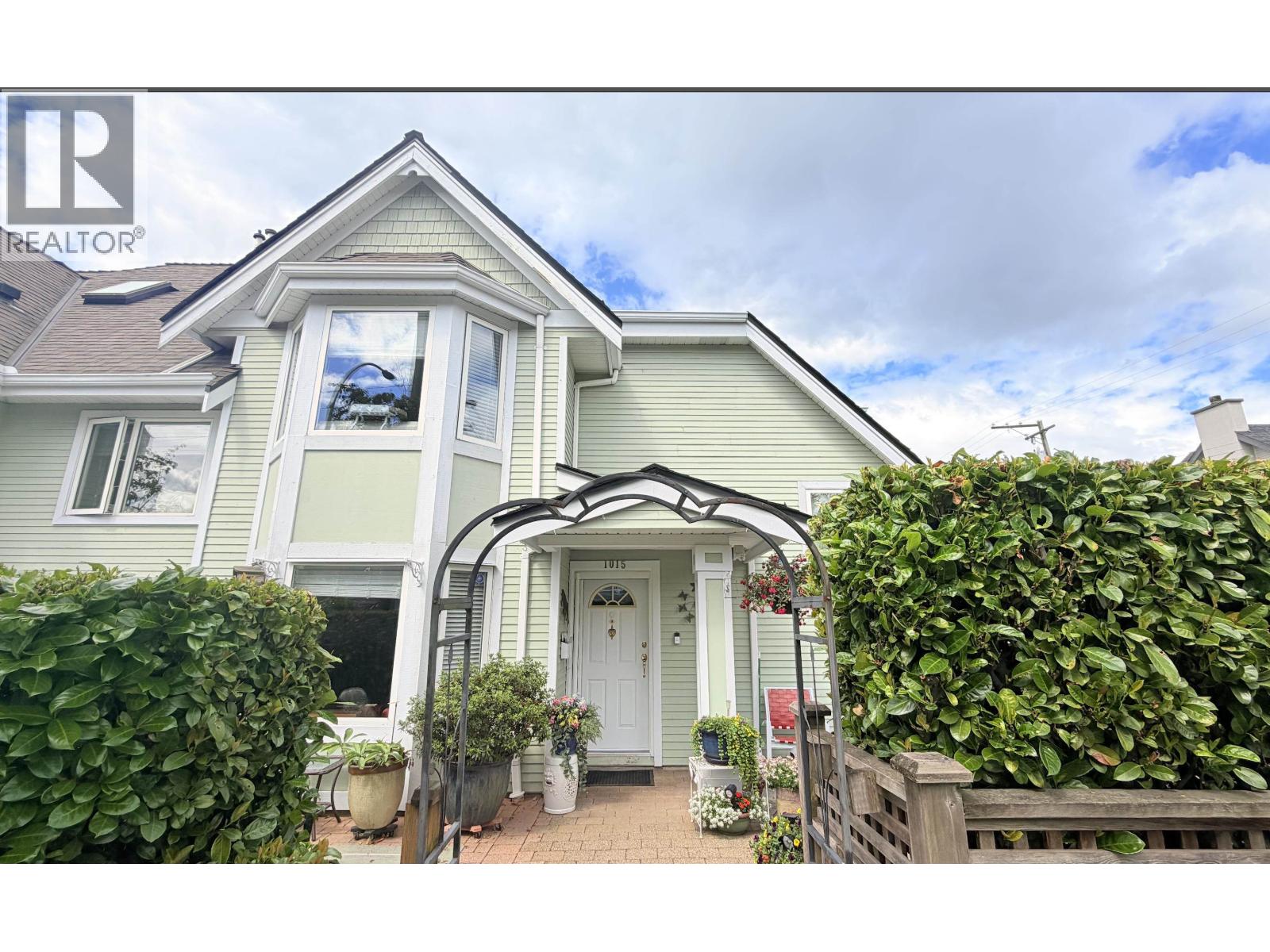 1015 St. Andrews Avenue, North Vancouver, British Columbia  V7L 4S3 - Photo 5 - R3141059