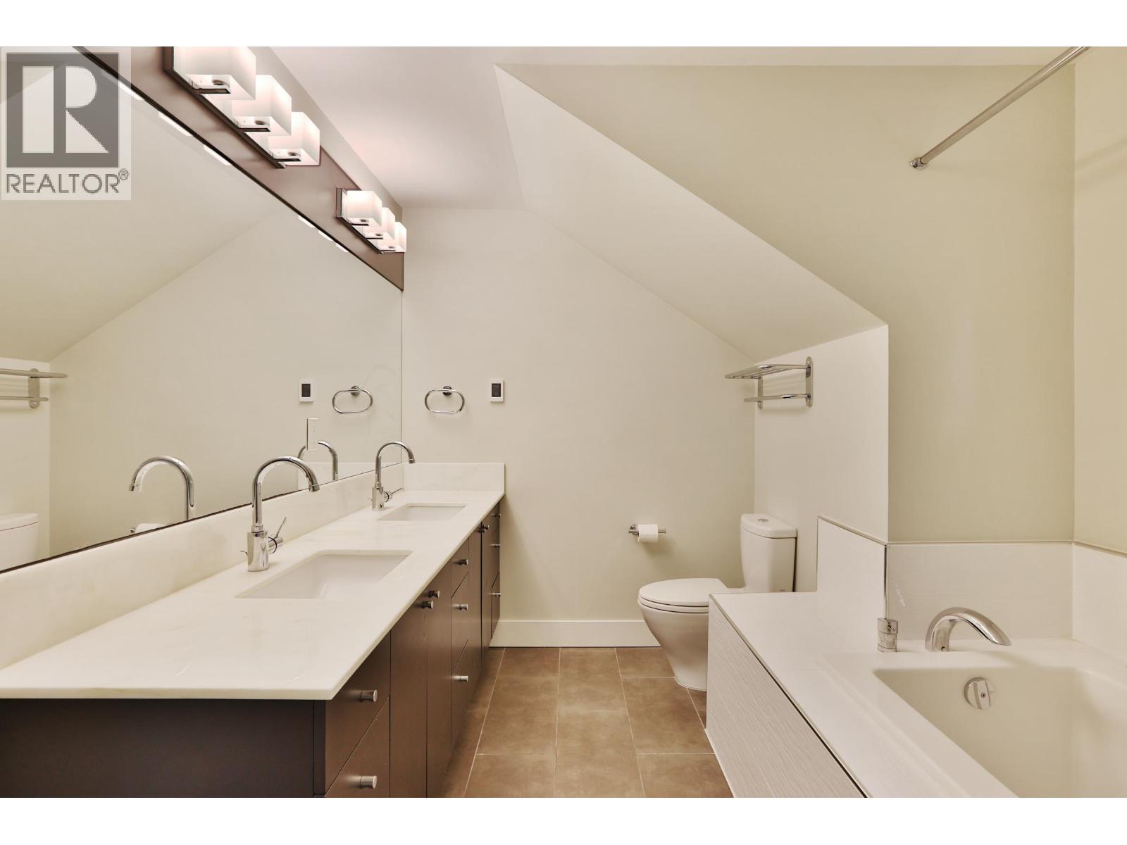 1459 Tilney Mews, Vancouver, British Columbia  V6P 0B1 - Photo 14 - R3141055