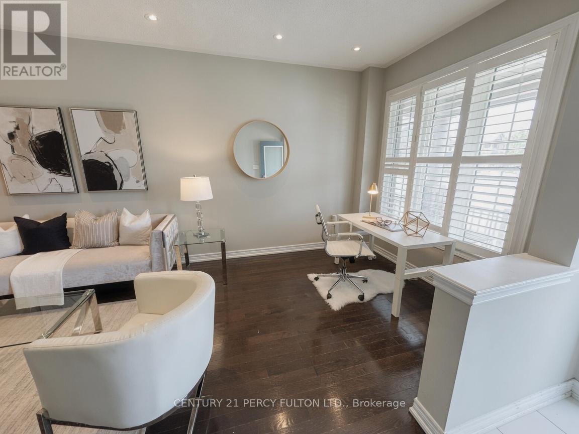 115 Bonnie Braes Drive, Brampton, Ontario  L6Y 0Z5 - Photo 7 - W13217256