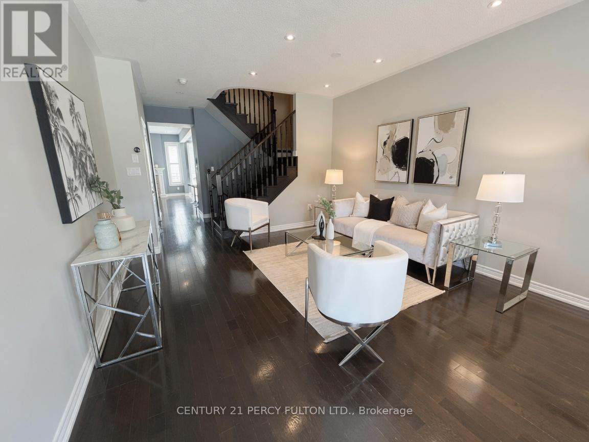 115 Bonnie Braes Drive, Brampton, Ontario  L6Y 0Z5 - Photo 6 - W13217256