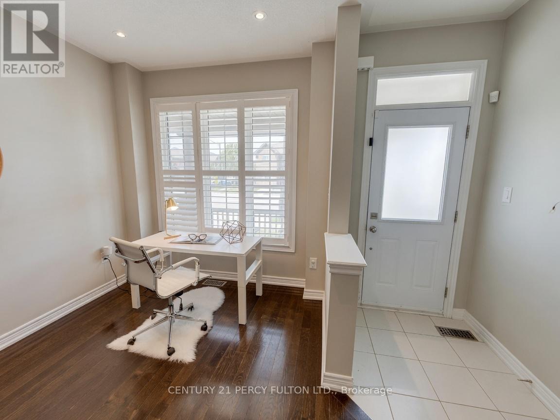 115 Bonnie Braes Drive, Brampton, Ontario  L6Y 0Z5 - Photo 8 - W13217256