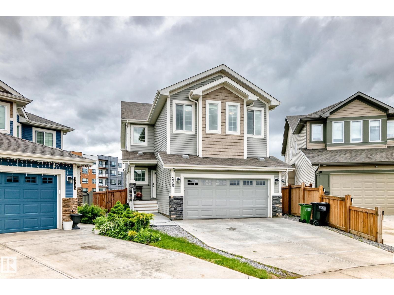 1239 24 AV NW, Edmonton, Alberta