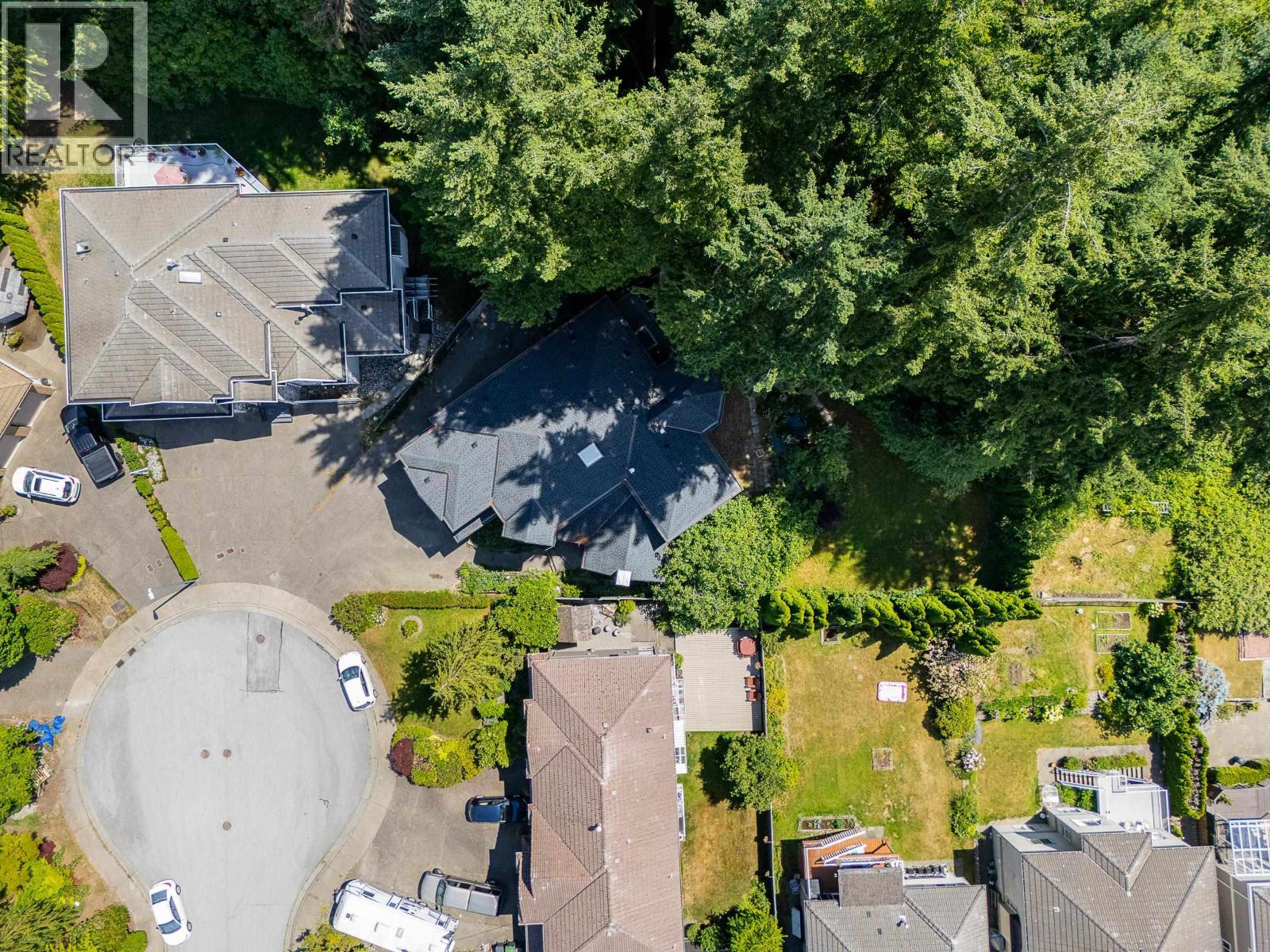 3170 Hallam Court, Coquitlam, British Columbia  V3E 3C3 - Photo 33 - R3141056