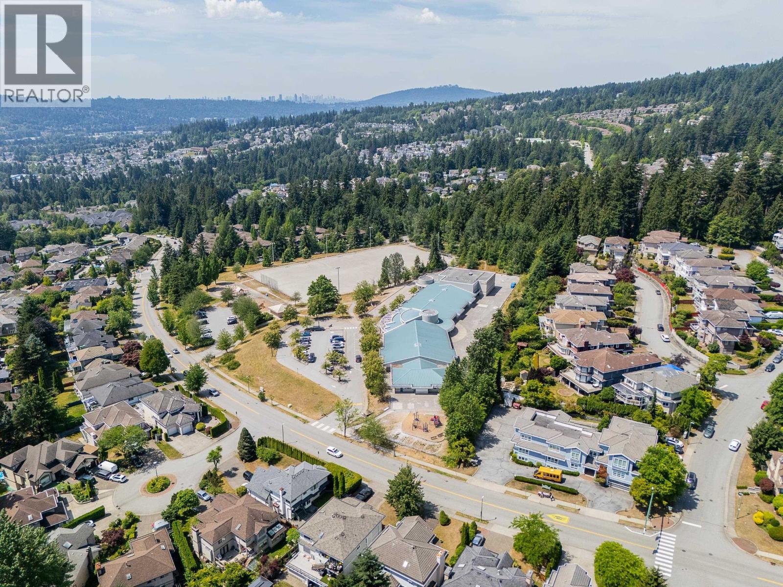 3170 Hallam Court, Coquitlam, British Columbia  V3E 3C3 - Photo 36 - R3141056