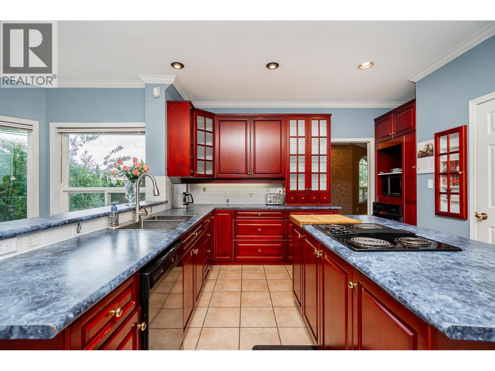 3170 Hallam Court, Coquitlam, British Columbia  V3E 3C3 - Photo 6 - R3141056