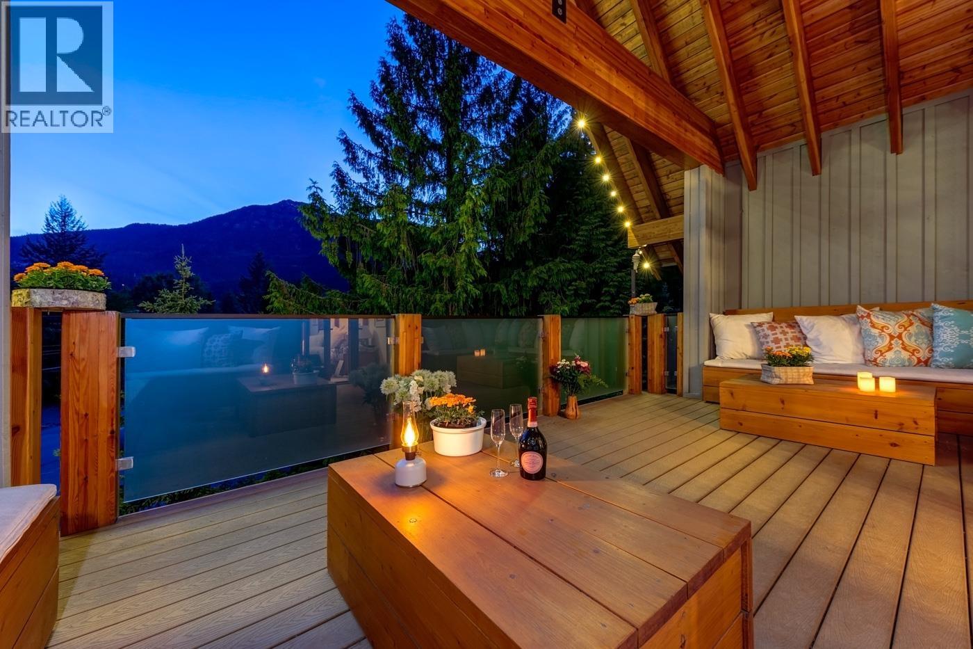 3205 Archibald Way, Whistler, British Columbia  V8E 0B8 - Photo 18 - R3141069