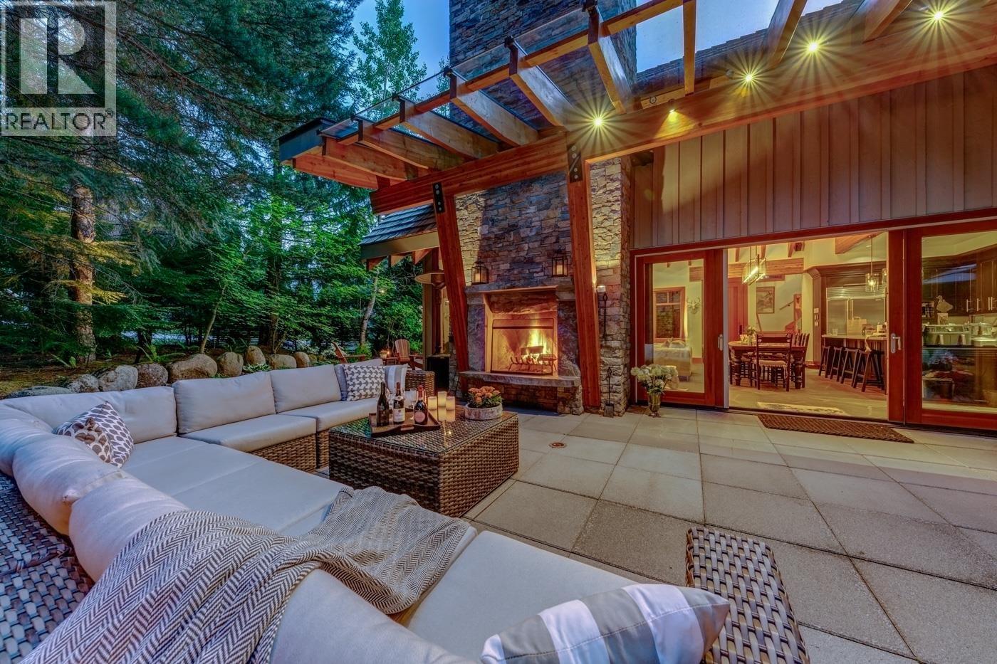 3205 Archibald Way, Whistler, British Columbia  V8E 0B8 - Photo 36 - R3141069