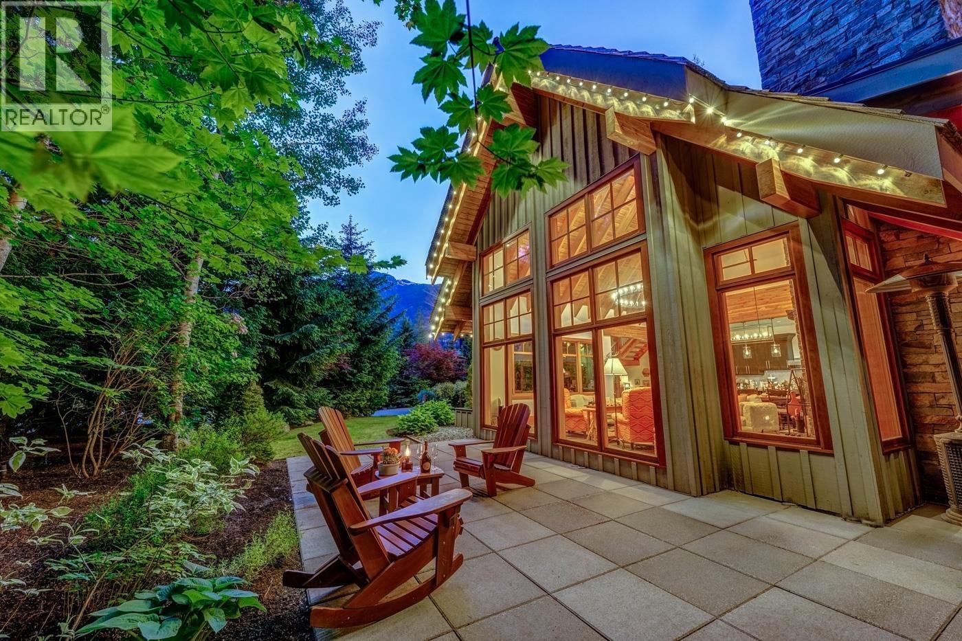 3205 Archibald Way, Whistler, British Columbia  V8E 0B8 - Photo 37 - R3141069