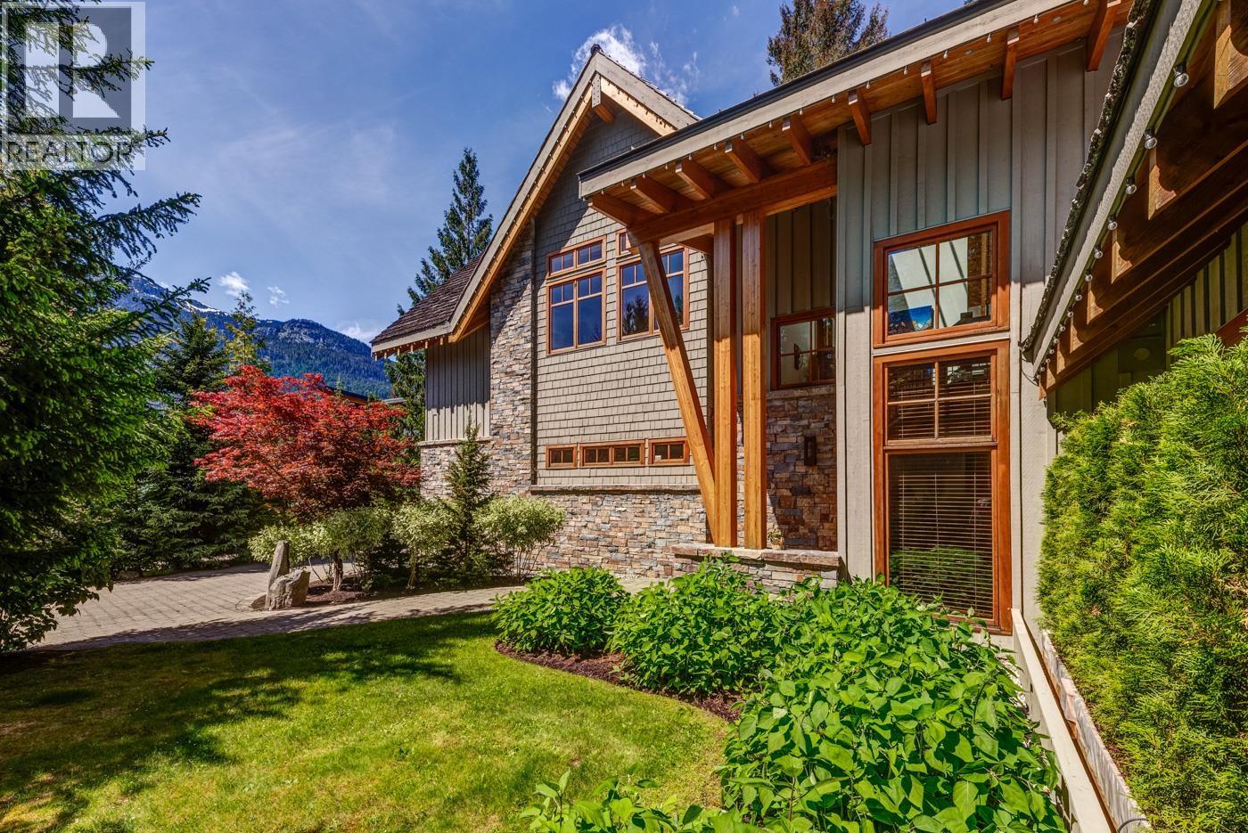 3205 Archibald Way, Whistler, British Columbia  V8E 0B8 - Photo 38 - R3141069