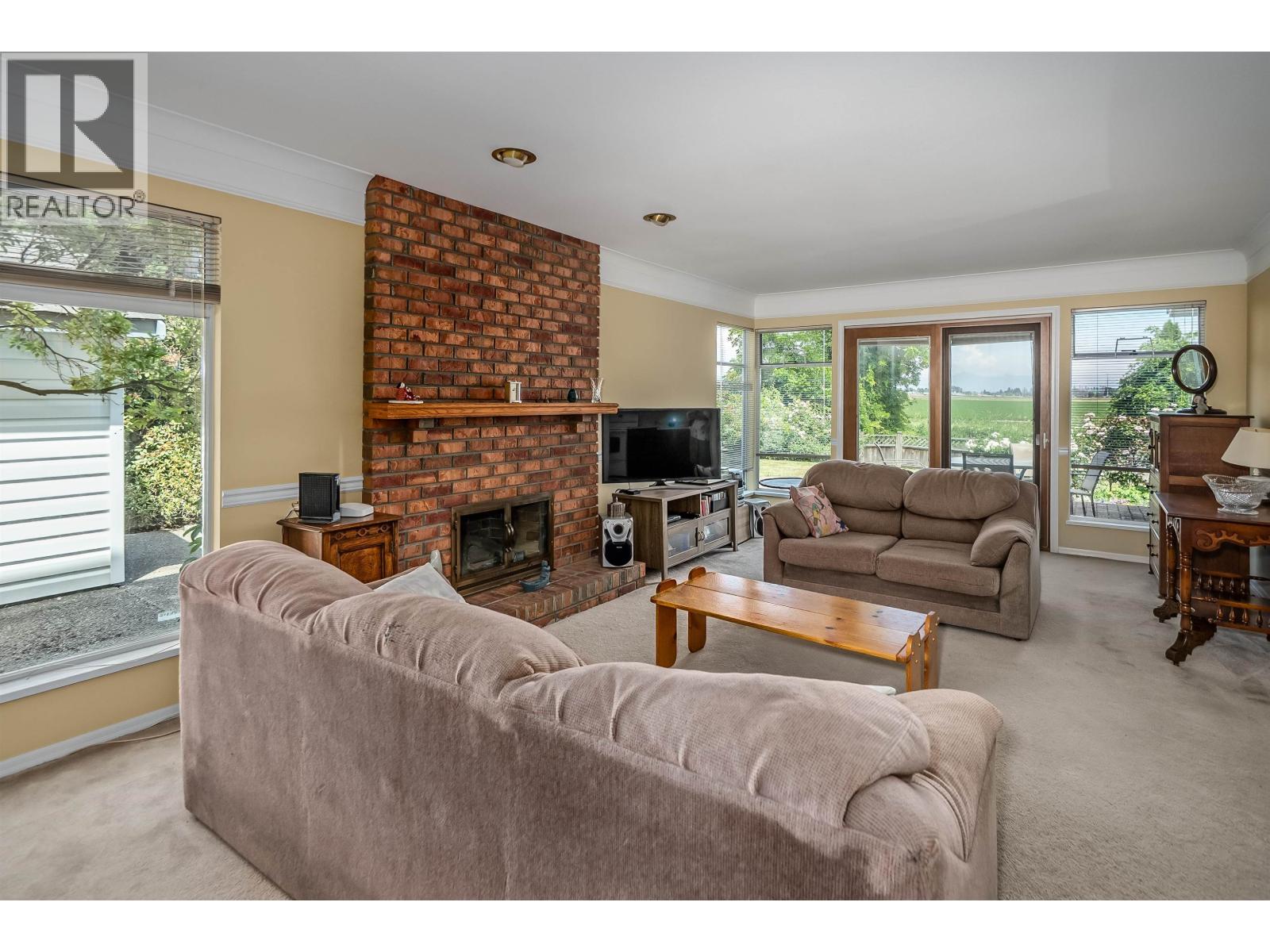 5287 57 Street, Delta, British Columbia  V4K 4N7 - Photo 4 - R3141082