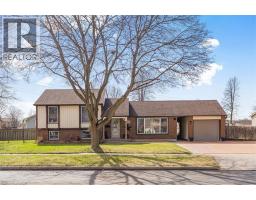 153 THE GREENWAY Way, Cambridge, Ontario