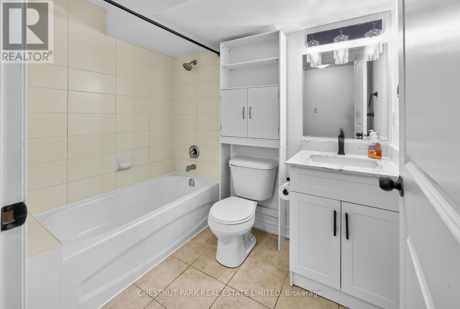 Lower - 2823 St Clair Avenue E, Toronto, Ontario  M4B 1N3 - Photo 17 - E13438156
