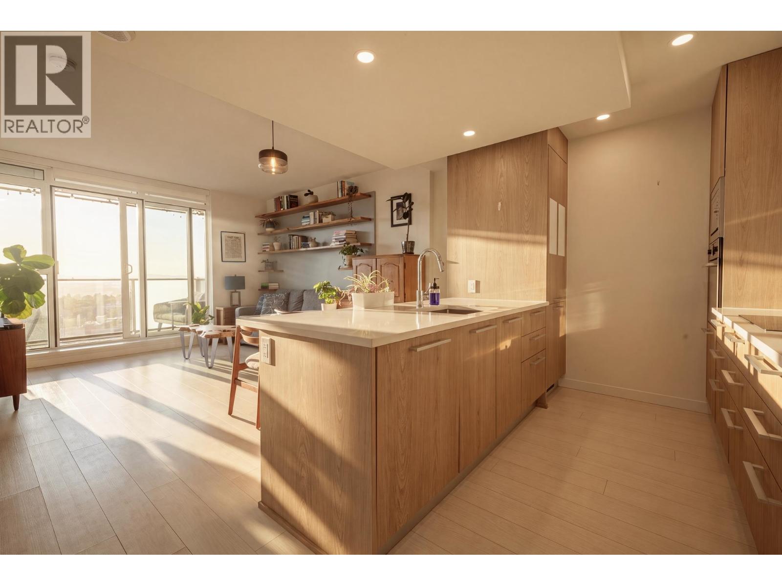 1503 285 E 10th Avenue, Vancouver, British Columbia  V5Y 0H6 - Photo 4 - R3141095