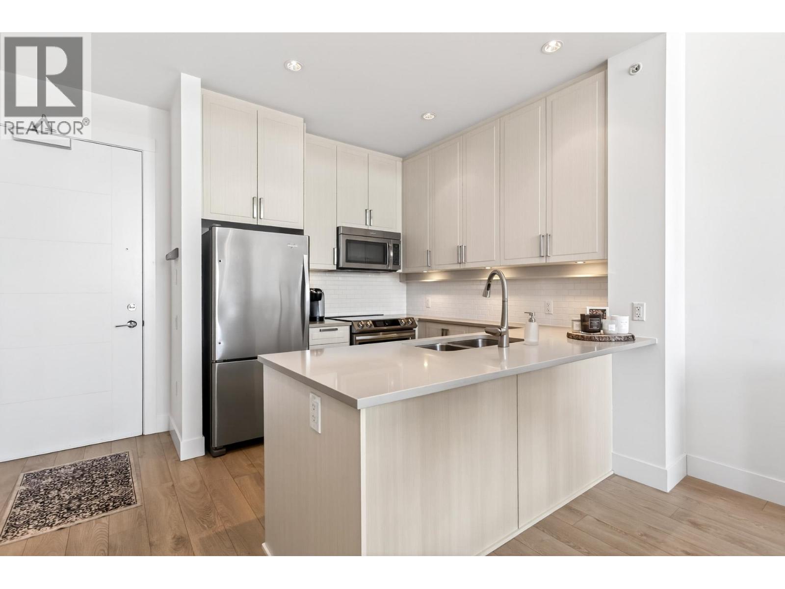 417 2307 Ranger Lane, Port Coquitlam, British Columbia  V3B 0L7 - Photo 14 - R3140680
