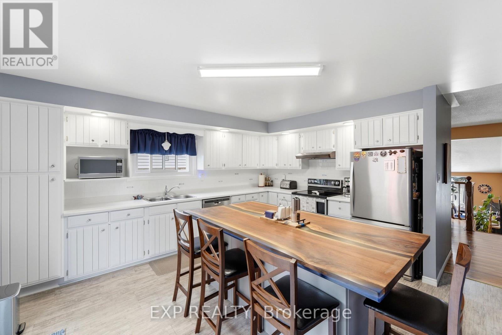 155 John Davies Drive, Woodstock, Ontario  N4T 1N1 - Photo 12 - X13503102