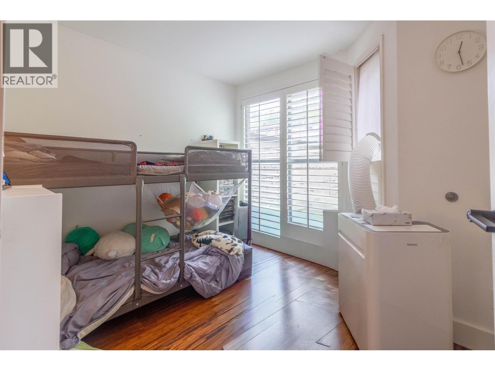 822 W 6th Avenue, Vancouver, British Columbia  V5Z 1A6 - Photo 13 - R3140971