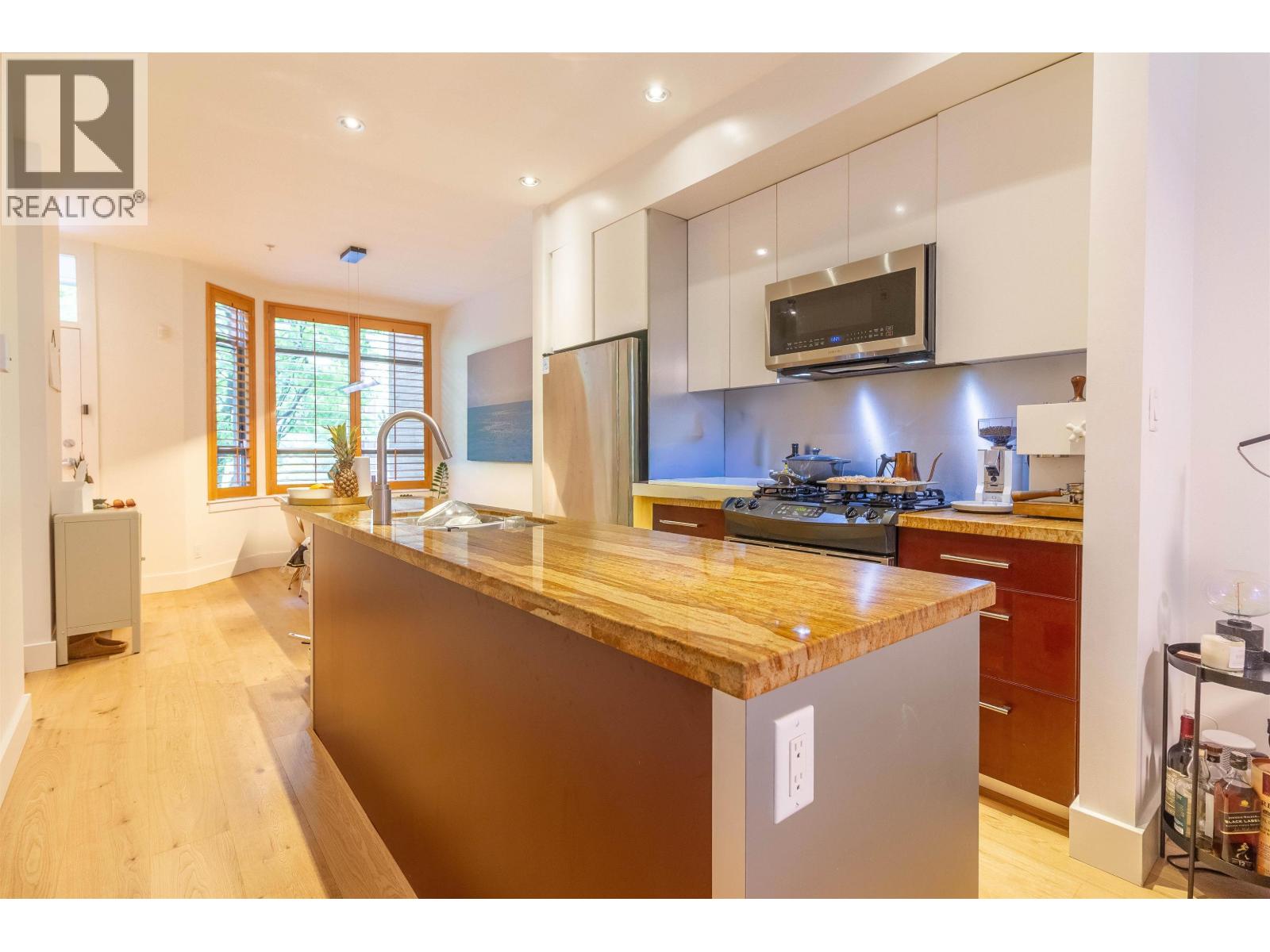 822 W 6th Avenue, Vancouver, British Columbia  V5Z 1A6 - Photo 9 - R3140971