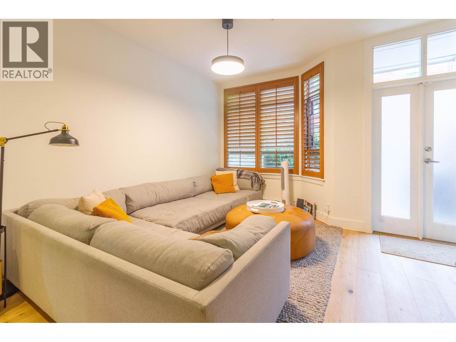 822 W 6th Avenue, Vancouver, British Columbia  V5Z 1A6 - Photo 3 - R3140971