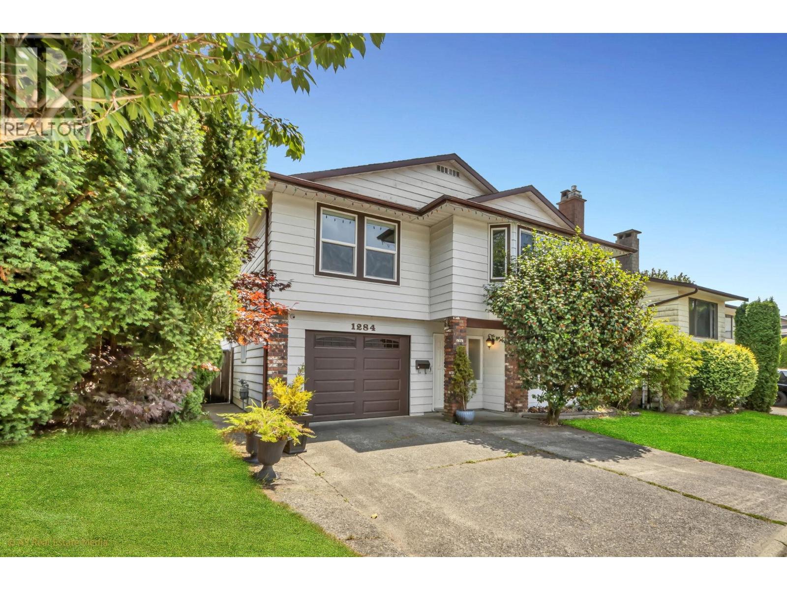 1284 Novak Drive, Coquitlam, British Columbia  V3E 1W9 - Photo 2 - R3141030