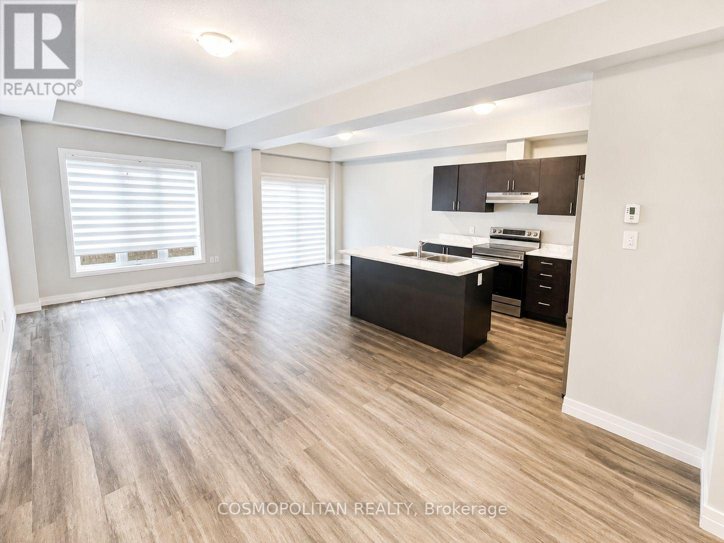 6715 Cropp Street, Niagara Falls, Ontario  L2E 0B7 - Photo 6 - X13503118