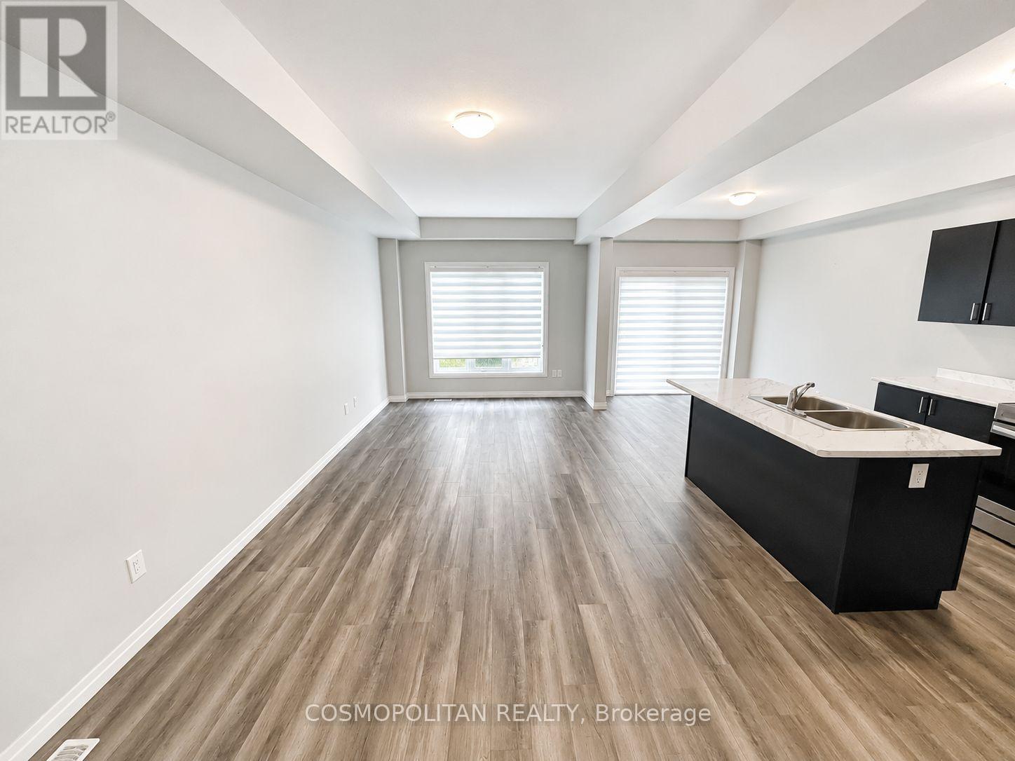 6715 Cropp Street, Niagara Falls, Ontario  L2E 0B7 - Photo 7 - X13503118
