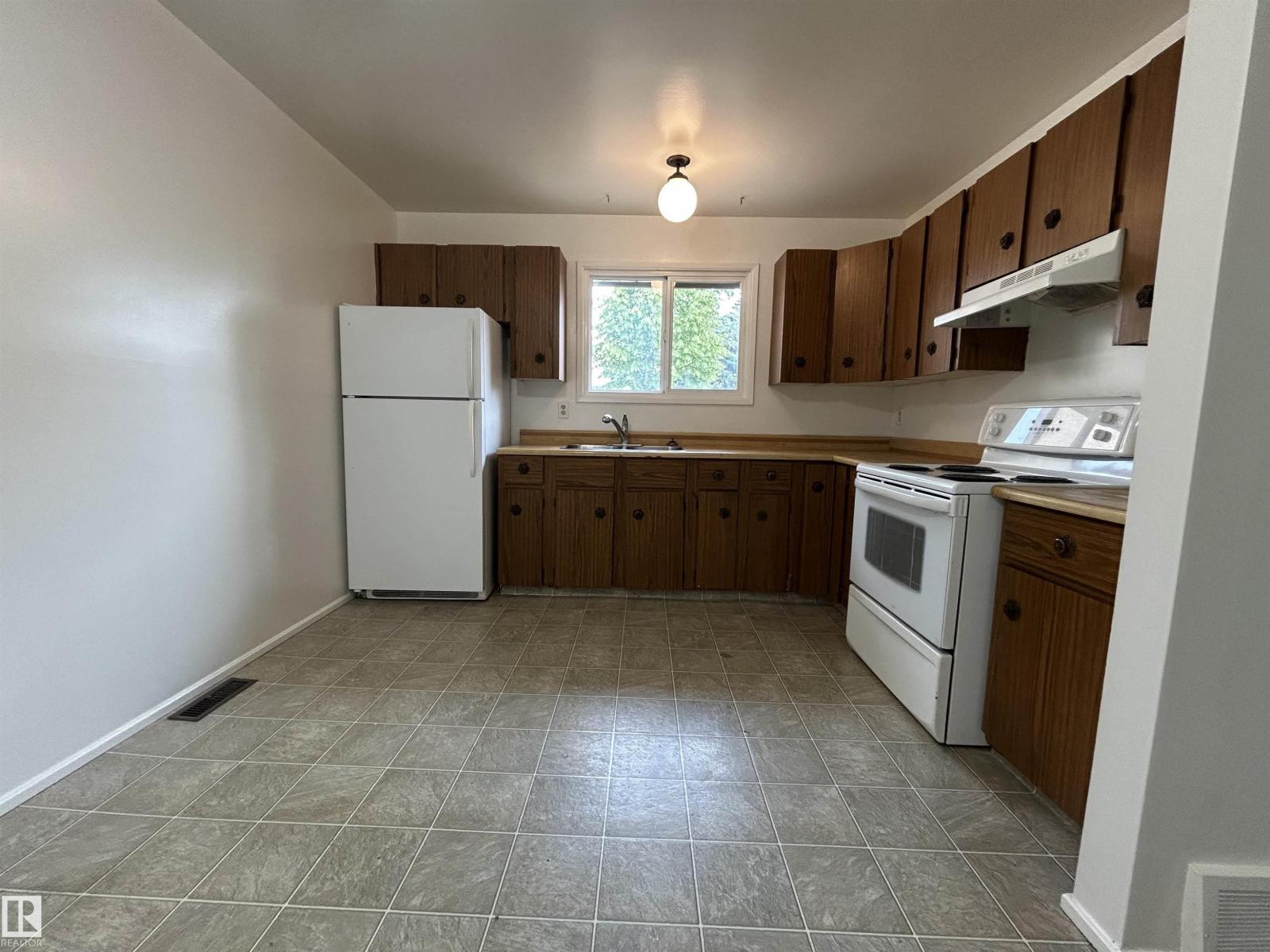 7117 180 St NW, Edmonton, Alberta  T5T 3G1 - Photo 8 - E4496312